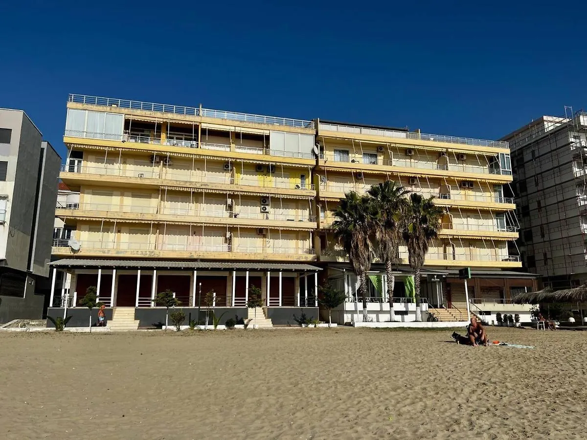 Apartment Escape Durres 0*,  Albania